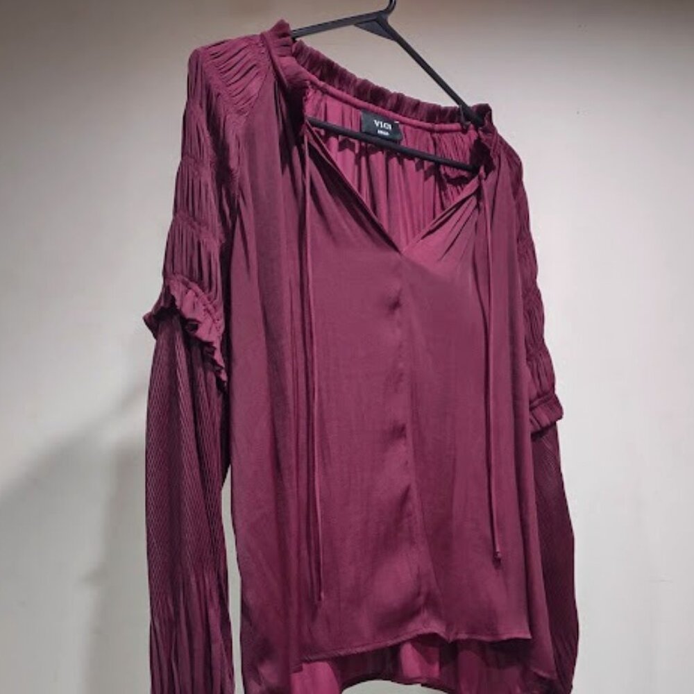 VICI MAROON BLOUSE HIGHLY RUCHED AND RUFFLED ARMS AND CUFFS HIGH LOW HEM SMALL
